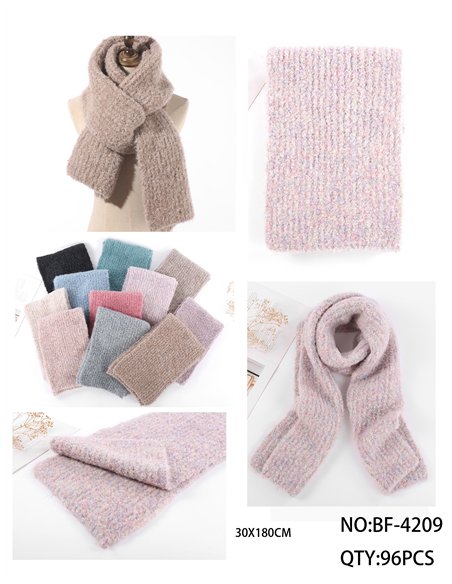 Cachecol de malha bouclé com toque de cashmere