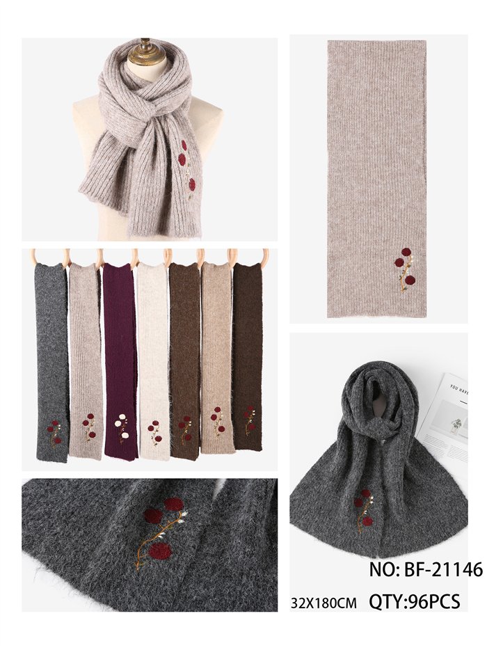 Cachecol de tricô com flores bordadas, toque de cashmere