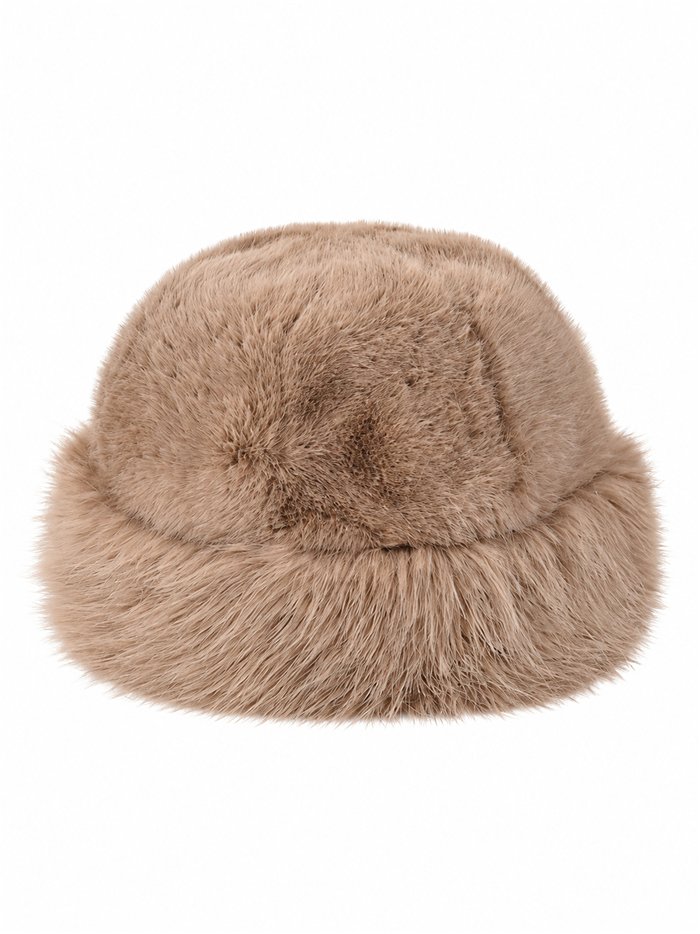 Chapeau à effet cheveux
