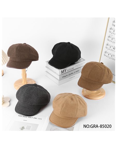 Gorra marinera con visera ribeteada