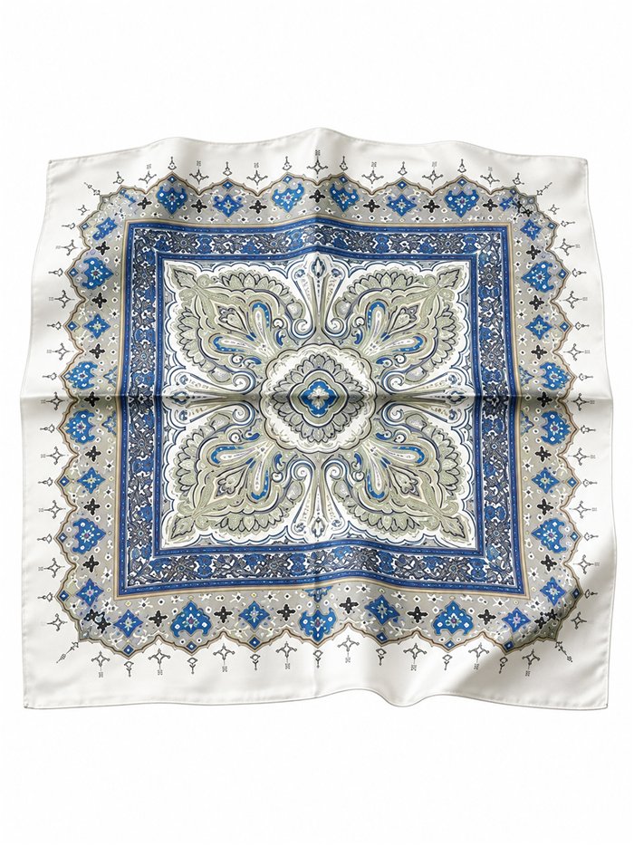 Pañuelo cuadrado satinado estampado arabesco