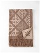 Sciarpa jacquard con stampa damascata arabesca e frange.