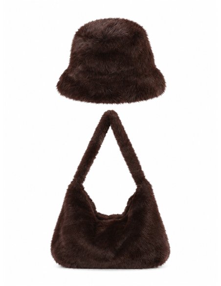 Conjunto gorro y bolso de pelo sintético