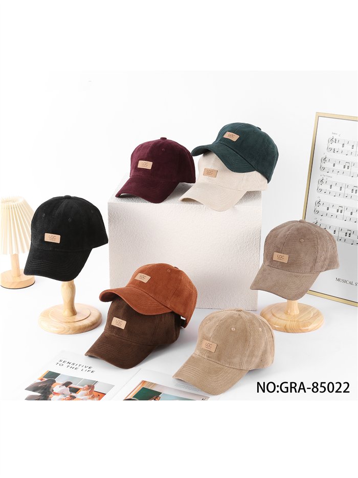 Gorra de pana parche