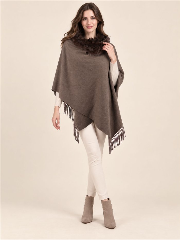 Poncho liso cuello de pelo sintético