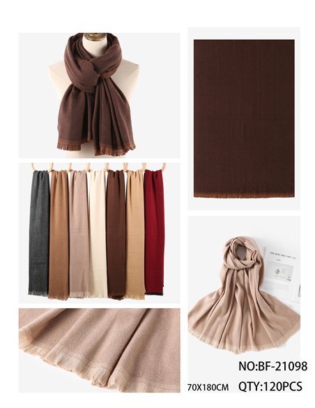Sciarpa semplice con bordo a contrasto