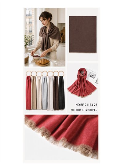 Lenço liso com borda metálica 2