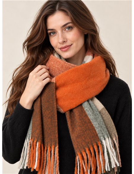 Bufanda cuadros color block con flecos