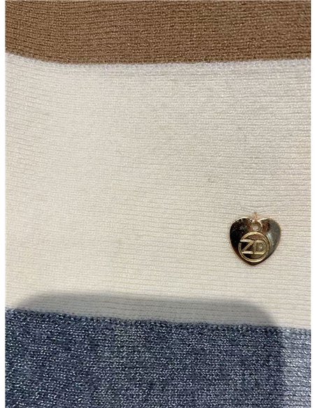 Pull oversize à boutons latéraux