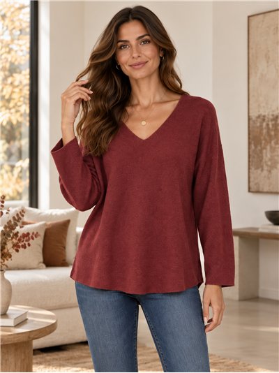 Fine-knit V-neck sweater