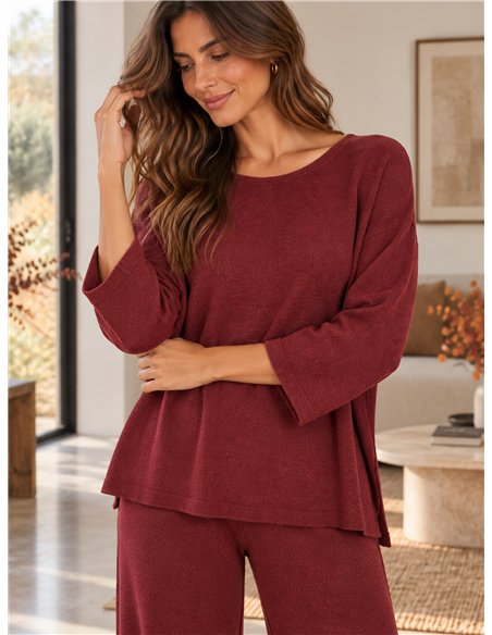 ensemble pull à col rond et pantalon à jambes larges