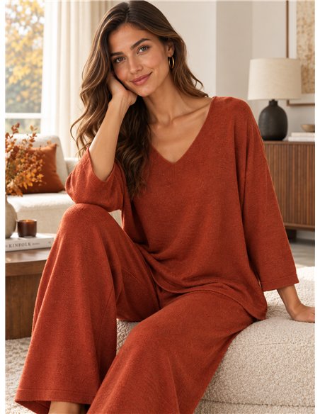 Ensemble pull à col V et pantalon large