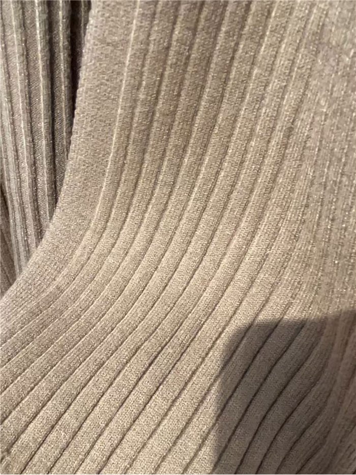 Geripptes Cardigan-Set bestehend aus Oberteil und Hose