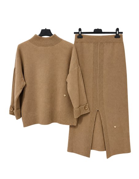 Conjunto de suéter de gola alta e saia midi