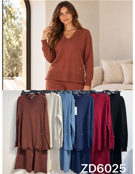 Conjunto jersey cuello pico y pantalón wide leg