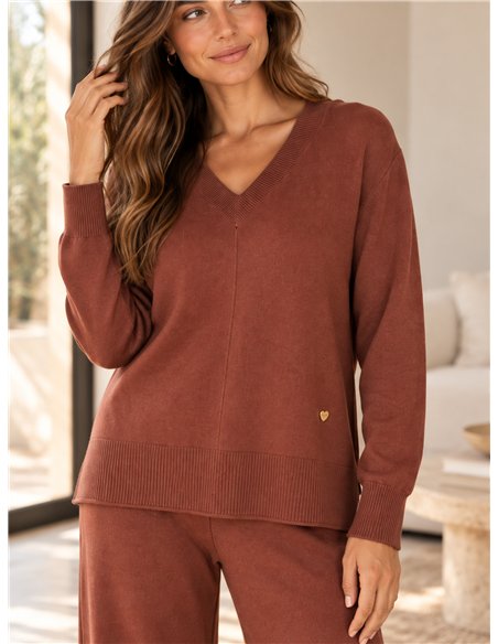 Conjunto jersey cuello pico y pantalón wide leg