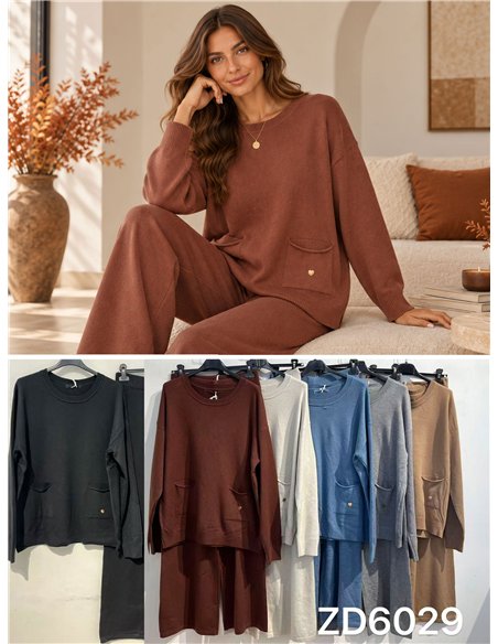 Front-pocket knit sweater and wide-leg trousers set