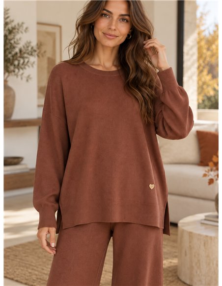 Ensemble pull oversize avec fentes latérales et pantalon à jambes larges