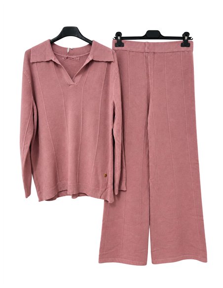 Conjunto jersey cuello polo y pantalón wide leg