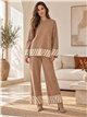 Ensemble maillot à rayures diagonales et pantalon large