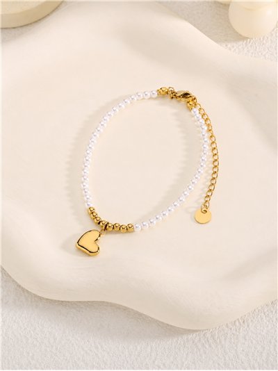 Pulsera de cuentas tipo perla con colgante de corazón