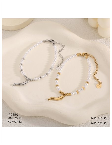 Pulsera de cuentas tipo perla con colgante de guindilla