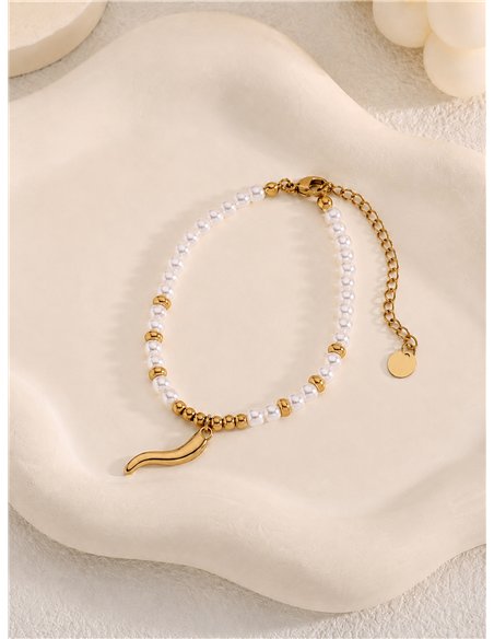 Pulsera de cuentas tipo perla con colgante de guindilla