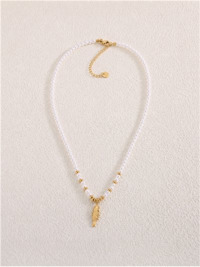 Collier de perles nacrées avec pendentif poisson
