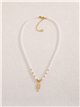 Collier de perles nacrées avec pendentif poisson