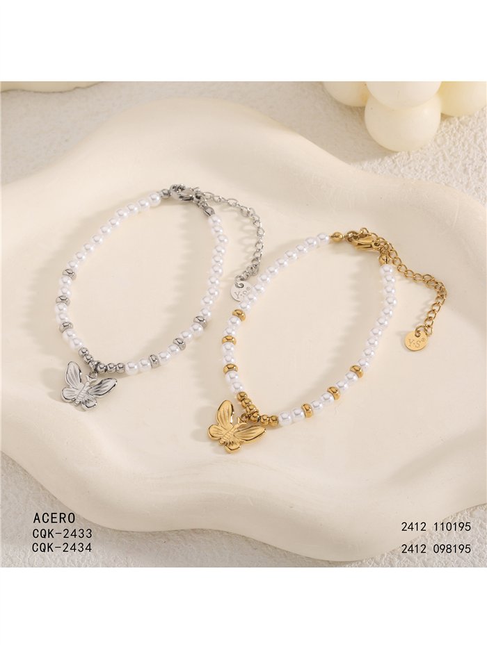 Pulsera de cuentas tipo perla con colgante de mariposa