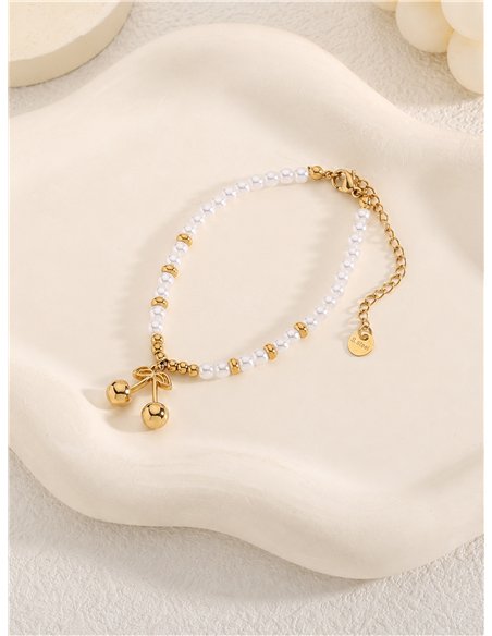 Perlenartiges Armband mit Kirschanhänger