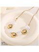 Collier en acier orné de pièces géométriques bicolores blanches et dorées