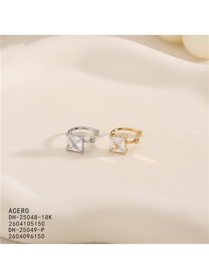 Ear cuff circonita cuadrada de acero