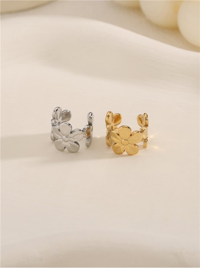 Ear cuff flores de acero