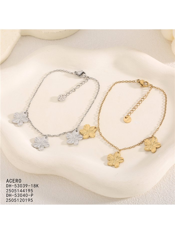 Pulsera triple flor de acero