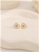 Boucles d'oreilles en forme de cœur ornées de trèfle et d'émail blanc