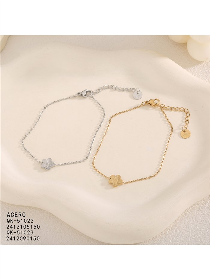 Pulsera de cadena fina de acero con colgante de flor
