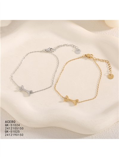 Pulsera de cadena con hueso 2