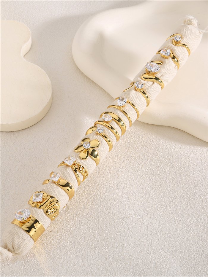 Packung mit 12 floralen Ringen mit Zirkonia und Präsentationsständer