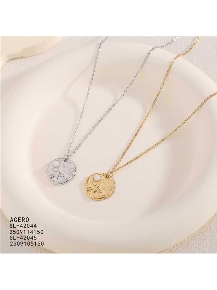 Collier médaillon marin en acier