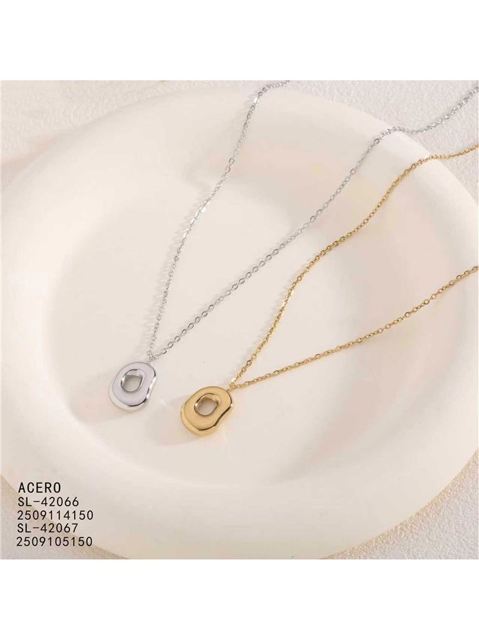 Collier créole carré organique en acier