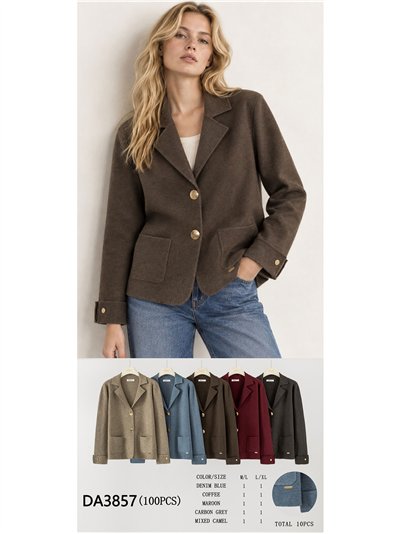 Blazer de punto botones dorados 2