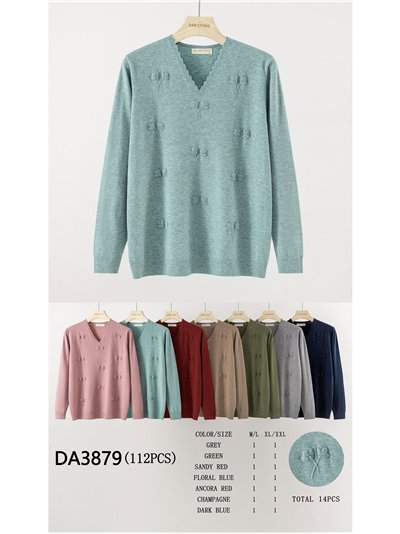Embroidered bow sweater 2