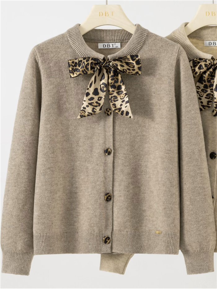 Wool blend cardigan with animal print bow