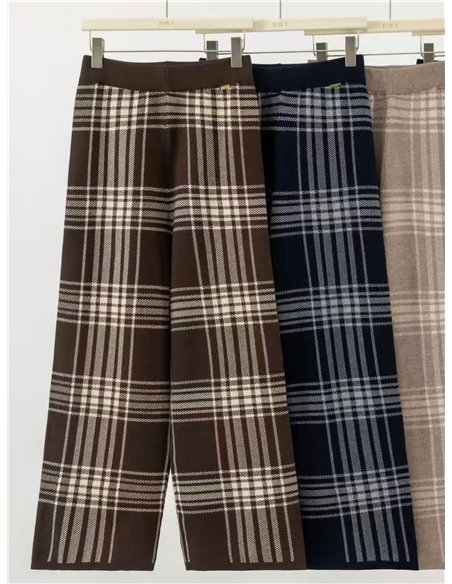 Karierte Strickhose mit geradem Bein