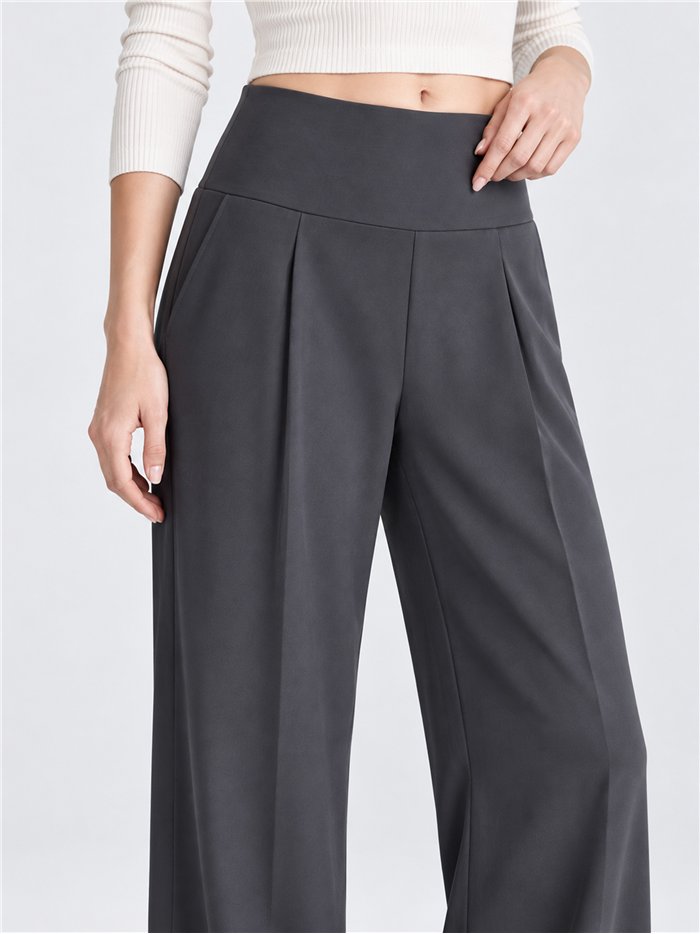 Pantalón deportivo wide leg bolsillos
