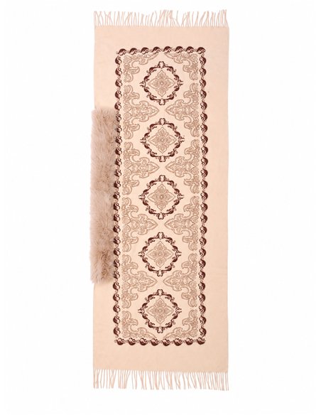 Xale ornamental com gola de pele