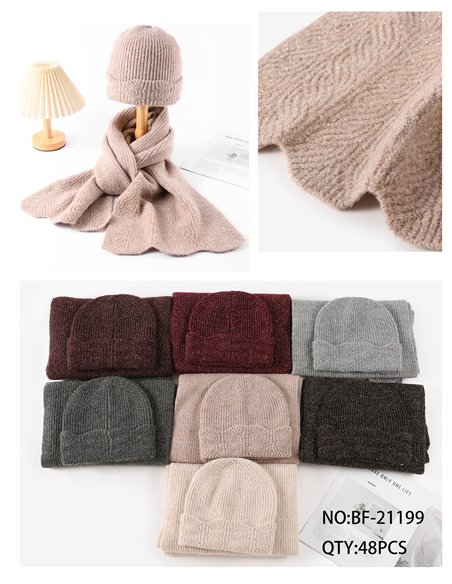 Conjunto de gorro e cachecol de tricô com glitter