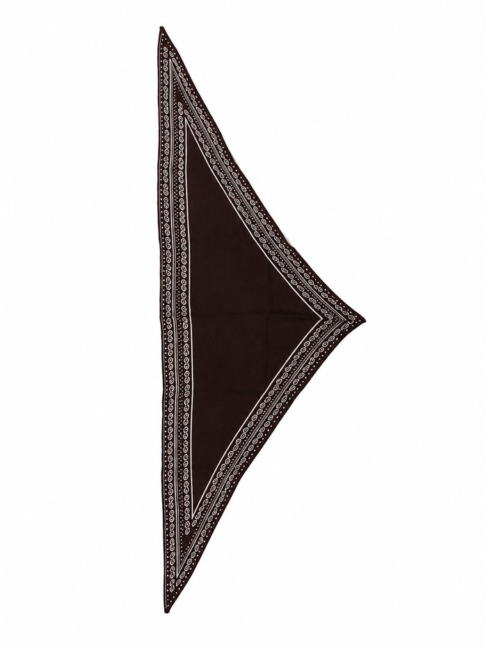 Bufanda triangular estilo bandana