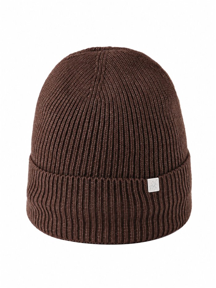 Gorro de punto canalé con placa metálica